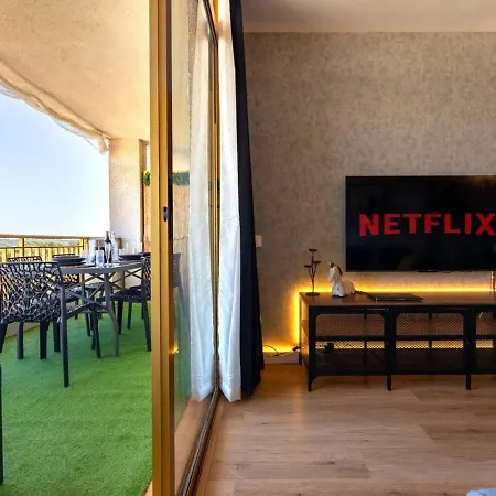 Industrial Loft At The Salou